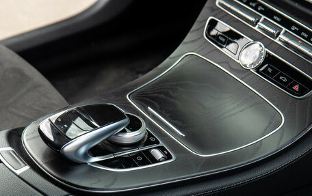 Mercedes-Benz E-Класс, 2018 год, 3 628 000 рублей, 13 фотография