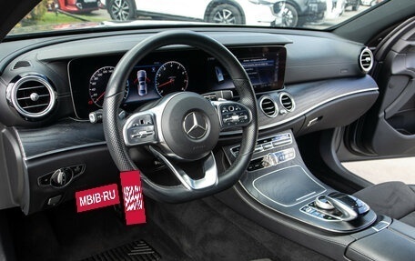 Mercedes-Benz E-Класс, 2018 год, 3 628 000 рублей, 16 фотография