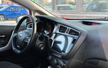 KIA cee'd III, 2015 год, 999 000 рублей, 12 фотография
