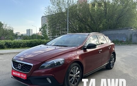 Volvo V40 Cross Country I, 2015 год, 1 700 000 рублей, 1 фотография