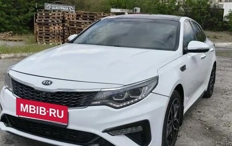 KIA Optima IV, 2018 год, 1 850 000 рублей, 3 фотография