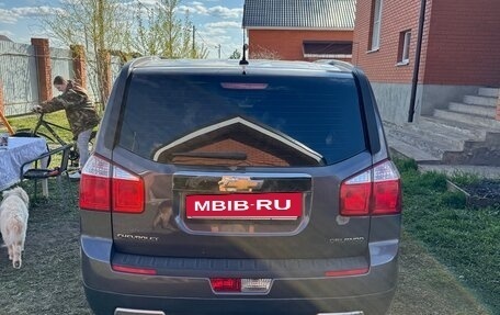 Chevrolet Orlando I, 2013 год, 900 000 рублей, 4 фотография