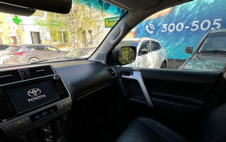 Toyota Land Cruiser Prado 150 рестайлинг 2, 2018 год, 4 490 000 рублей, 12 фотография