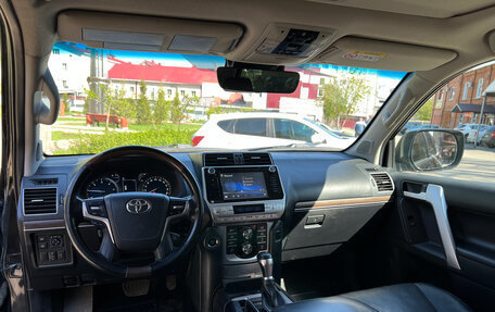 Toyota Land Cruiser Prado 150 рестайлинг 2, 2018 год, 4 490 000 рублей, 11 фотография