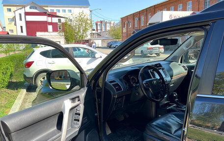 Toyota Land Cruiser Prado 150 рестайлинг 2, 2018 год, 4 490 000 рублей, 21 фотография