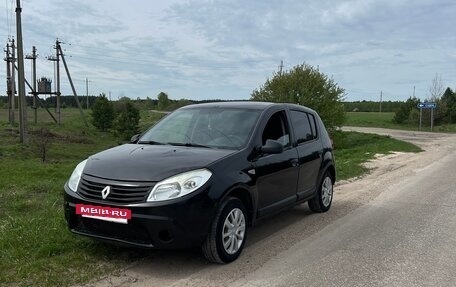 Renault Sandero I, 2012 год, 280 000 рублей, 2 фотография