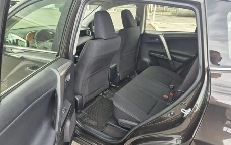 Toyota RAV4, 2015 год, 2 620 000 рублей, 10 фотография