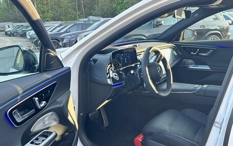 Mercedes-Benz E-Класс, 2025 год, 13 990 000 рублей, 4 фотография