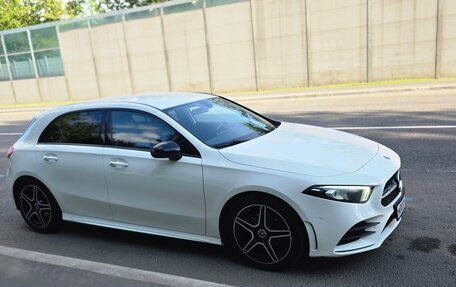 Mercedes-Benz A-Класс, 2020 год, 3 000 000 рублей, 4 фотография