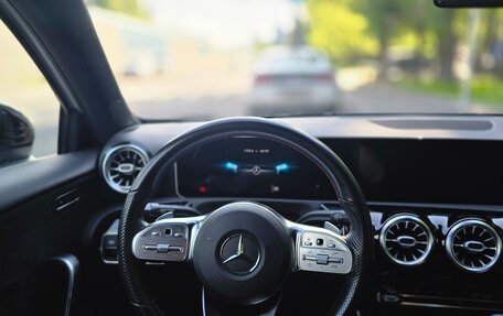 Mercedes-Benz A-Класс, 2020 год, 3 000 000 рублей, 8 фотография