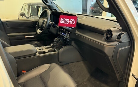 Toyota Land Cruiser Prado, 2026 год, 12 000 000 рублей, 22 фотография