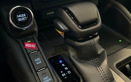 Toyota Land Cruiser Prado, 2026 год, 12 000 000 рублей, 28 фотография