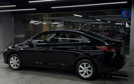 Hyundai Solaris II рестайлинг, 2020 год, 1 700 000 рублей, 5 фотография