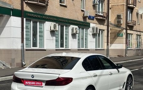 BMW 5 серия, 2018 год, 4 450 000 рублей, 3 фотография