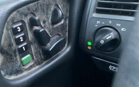 Mercedes-Benz E-Класс, 1998 год, 335 000 рублей, 3 фотография