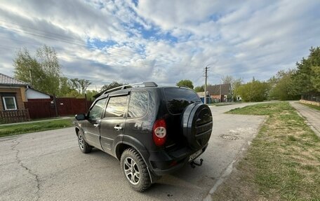 Chevrolet Niva I рестайлинг, 2009 год, 560 000 рублей, 4 фотография