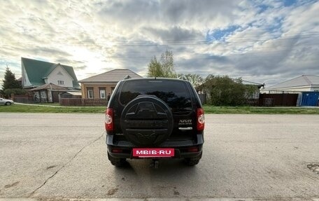 Chevrolet Niva I рестайлинг, 2009 год, 560 000 рублей, 6 фотография