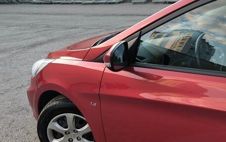 Hyundai Solaris II рестайлинг, 2011 год, 680 000 рублей, 9 фотография