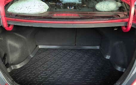 Hyundai Solaris II рестайлинг, 2011 год, 680 000 рублей, 21 фотография