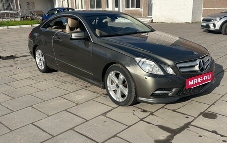 Mercedes-Benz E-Класс, 2012 год, 1 580 000 рублей, 8 фотография
