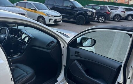 KIA K5 I рестайлинг, 2011 год, 1 250 000 рублей, 11 фотография