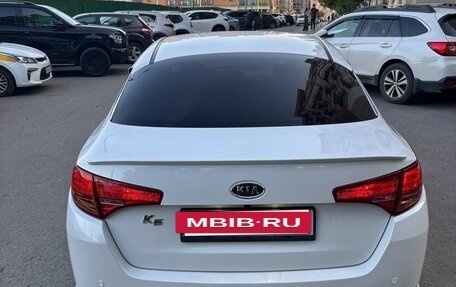 KIA K5 I рестайлинг, 2011 год, 1 250 000 рублей, 15 фотография