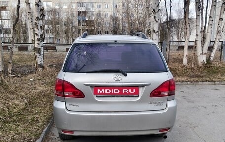 Toyota Avensis Verso I рестайлинг, 2001 год, 550 000 рублей, 5 фотография
