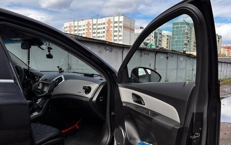 Chevrolet Cruze II, 2013 год, 800 000 рублей, 5 фотография