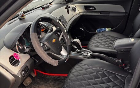 Chevrolet Cruze II, 2013 год, 800 000 рублей, 8 фотография