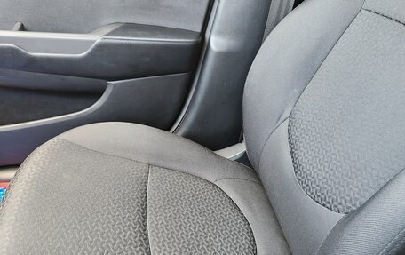 KIA Rio III рестайлинг, 2016 год, 1 000 000 рублей, 29 фотография