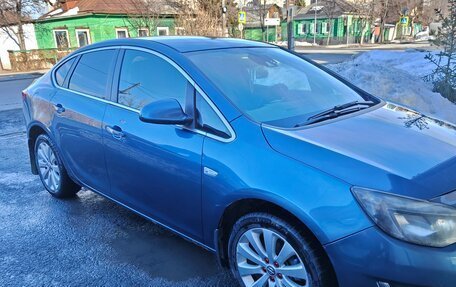 Opel Astra J, 2013 год, 660 000 рублей, 8 фотография