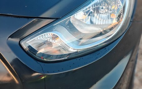 Hyundai Solaris II рестайлинг, 2012 год, 630 000 рублей, 3 фотография