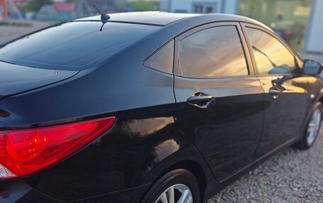 Hyundai Solaris II рестайлинг, 2012 год, 630 000 рублей, 8 фотография