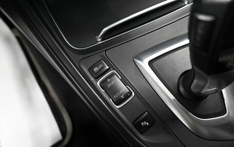 BMW 3 серия, 2015 год, 1 895 000 рублей, 21 фотография