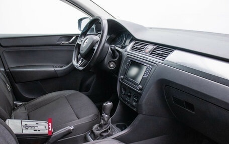 Skoda Rapid I, 2014 год, 750 000 рублей, 10 фотография