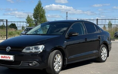 Volkswagen Jetta VI, 2013 год, 1 049 000 рублей, 9 фотография