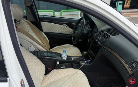Mercedes-Benz E-Класс, 2004 год, 1 100 000 рублей, 8 фотография