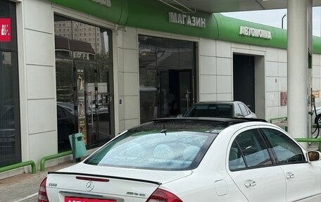 Mercedes-Benz E-Класс, 2004 год, 1 100 000 рублей, 3 фотография