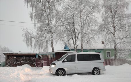 Volkswagen Multivan T5, 2004 год, 1 440 000 рублей, 3 фотография