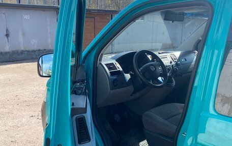 Volkswagen Transporter T5 рестайлинг, 2009 год, 1 250 000 рублей, 4 фотография