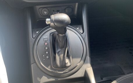 KIA Sportage III, 2011 год, 900 000 рублей, 19 фотография