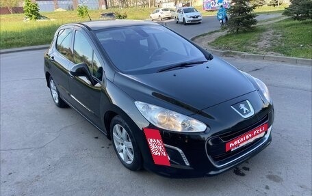 Peugeot 308 II, 2011 год, 580 000 рублей, 2 фотография
