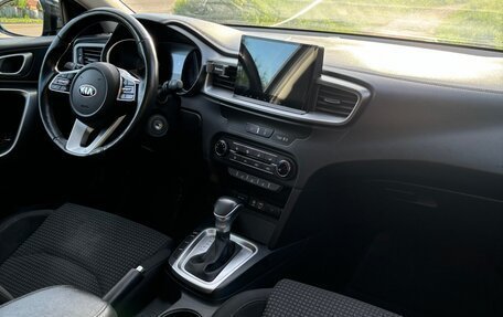 KIA cee'd III, 2019 год, 1 800 000 рублей, 10 фотография