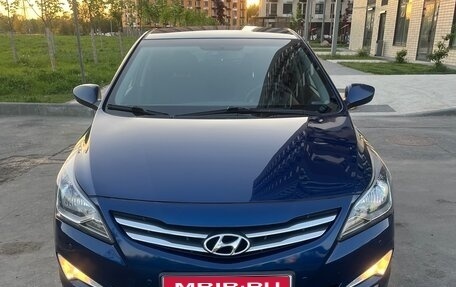 Hyundai Solaris II рестайлинг, 2016 год, 1 080 000 рублей, 1 фотография