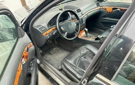 Mercedes-Benz E-Класс, 2002 год, 450 000 рублей, 9 фотография