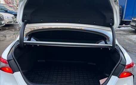 Toyota Camry, 2017 год, 2 200 000 рублей, 6 фотография