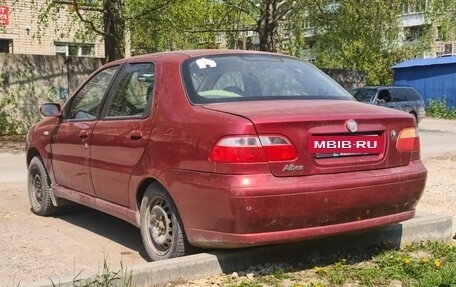 Fiat Albea I рестайлинг, 2009 год, 200 000 рублей, 2 фотография