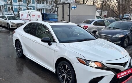 Toyota Camry, 2017 год, 2 200 000 рублей, 3 фотография