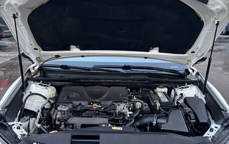 Toyota Camry, 2017 год, 2 200 000 рублей, 14 фотография