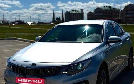 KIA Optima IV, 2019 год, 2 500 000 рублей, 4 фотография